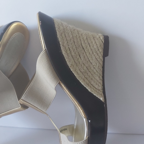 Charles David sandale  Size 8B - Picture 8 of 16